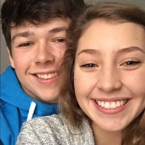 Meet your Posher, Makensey